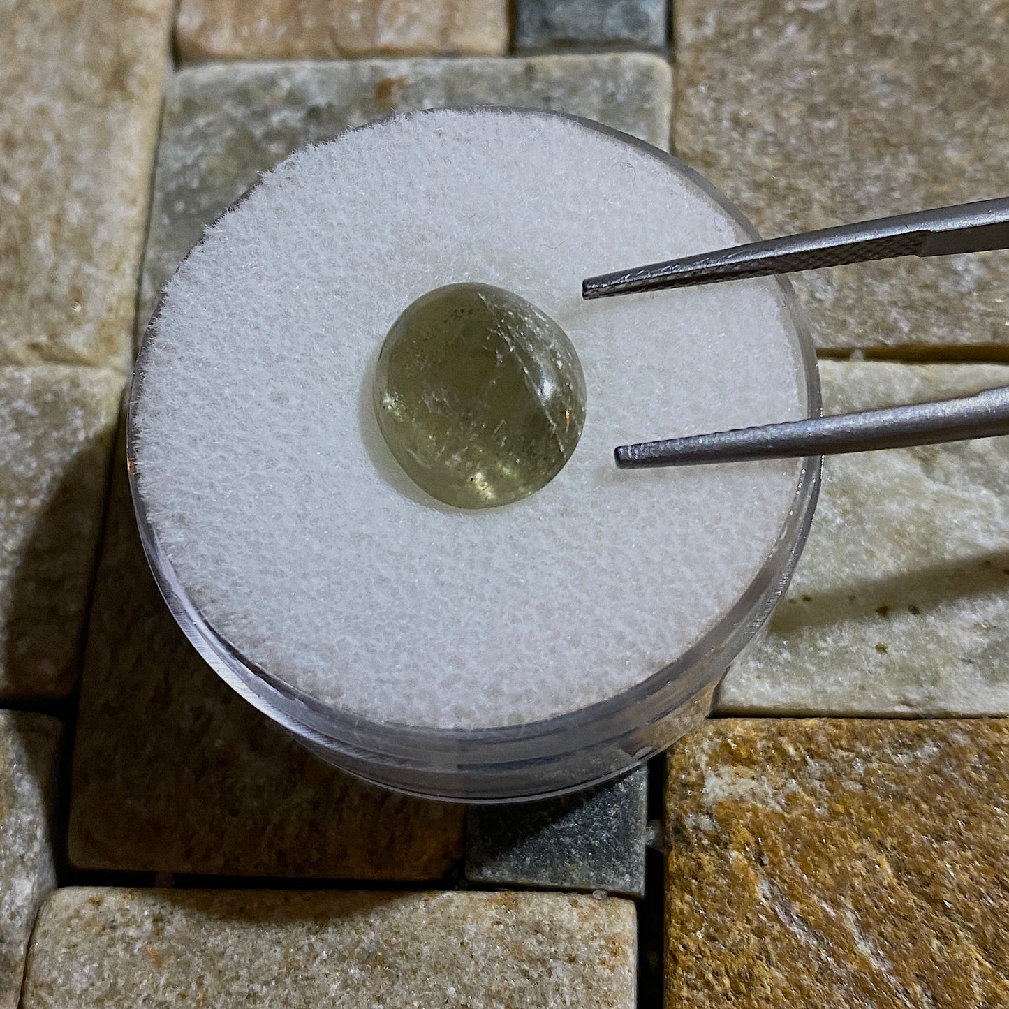 DIASPORE NATURAL GEMSTONE - SELCUK, TURKEY. 6.10Ct MFG2306