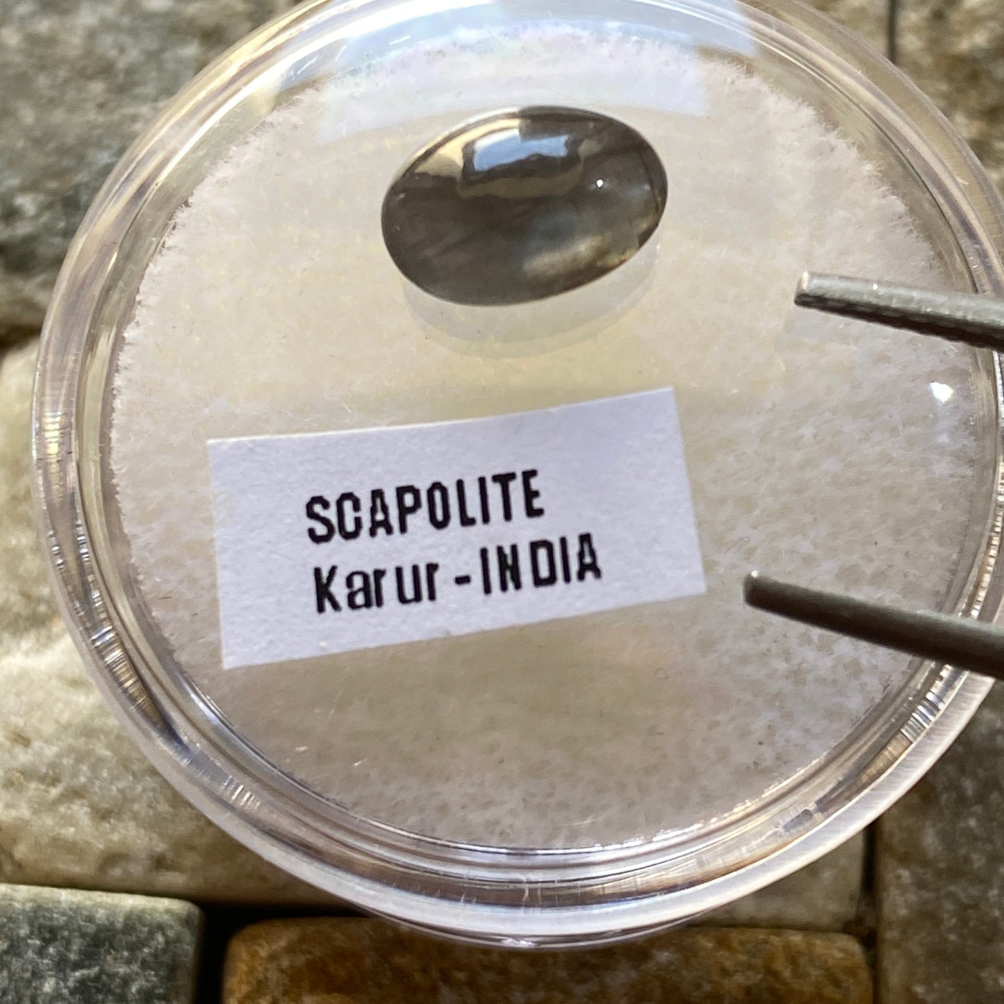 SCAPOLITE NATURAL GEMSTONE : KARUR, TAMIL NADU, INDIA. 1.89Ct MFG4982