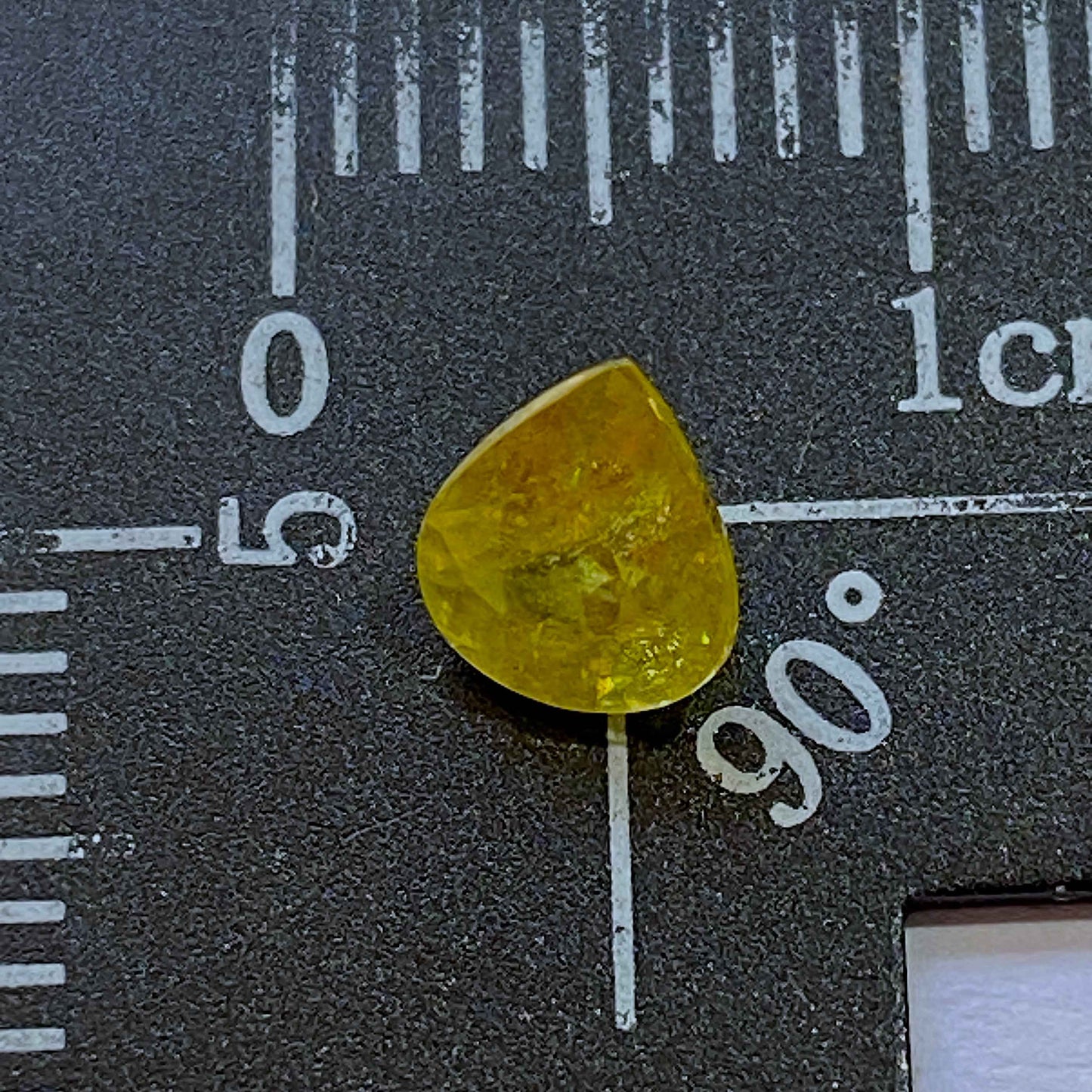 SPHENE (TITANITE) NATURAL GEMSTONE : IMILCHI, MOROCCO  0.72Ct  MFG4983