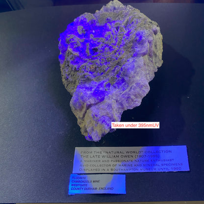 FLUORITE ETC ÉCHANTILLON INTÉRESSANT DE WESTGATE, CO DURHAM, ANGLETERRE 582g MF6442