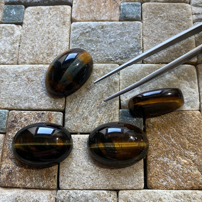 TIGERS EYE QUARTZ GEMSTONES x 4 - PRIESKA, NORTHERN CAPE, SOUTH AFRICA 95Ct MFG5089