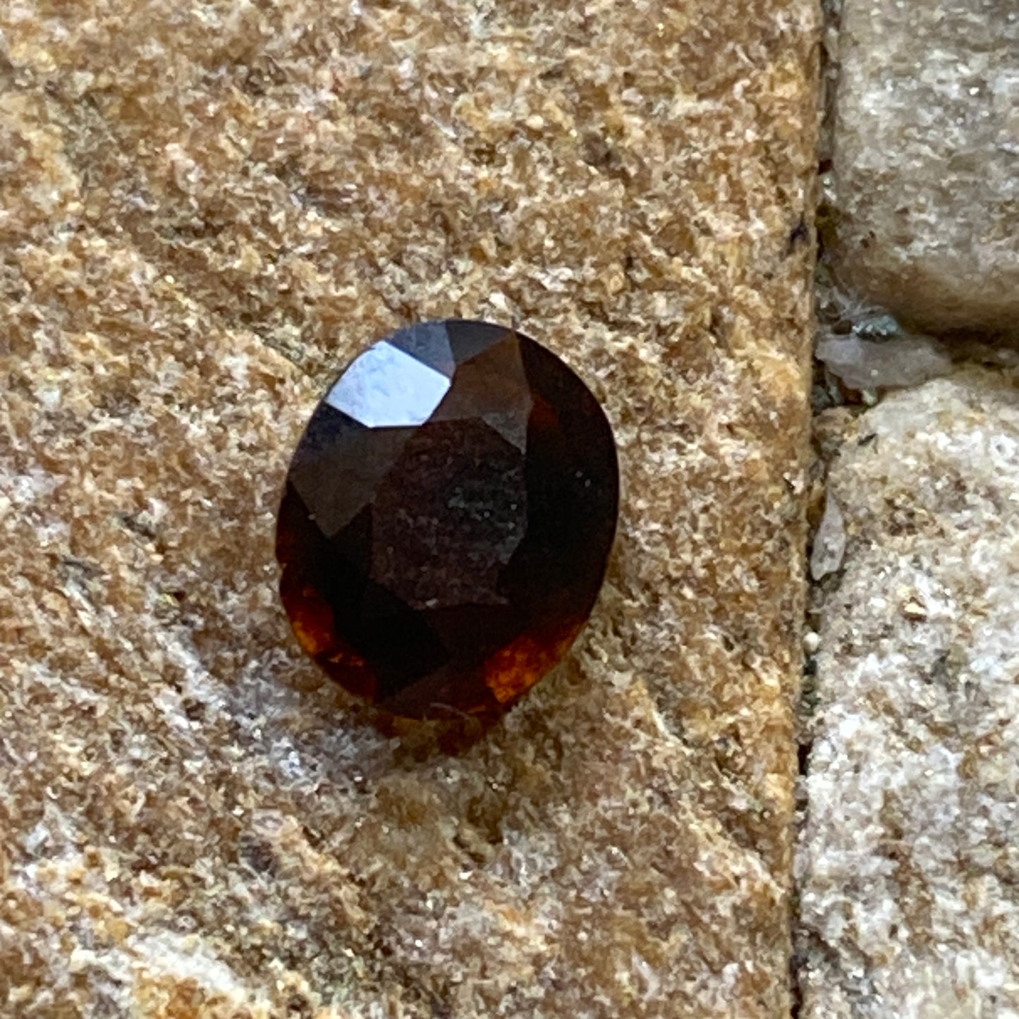 ORANGE  RARE TOURMALINE NATURAL GEMSTONE : JAGODA MINE, MKUSHI, ZAMBIA. 0.47Ct MFG4985