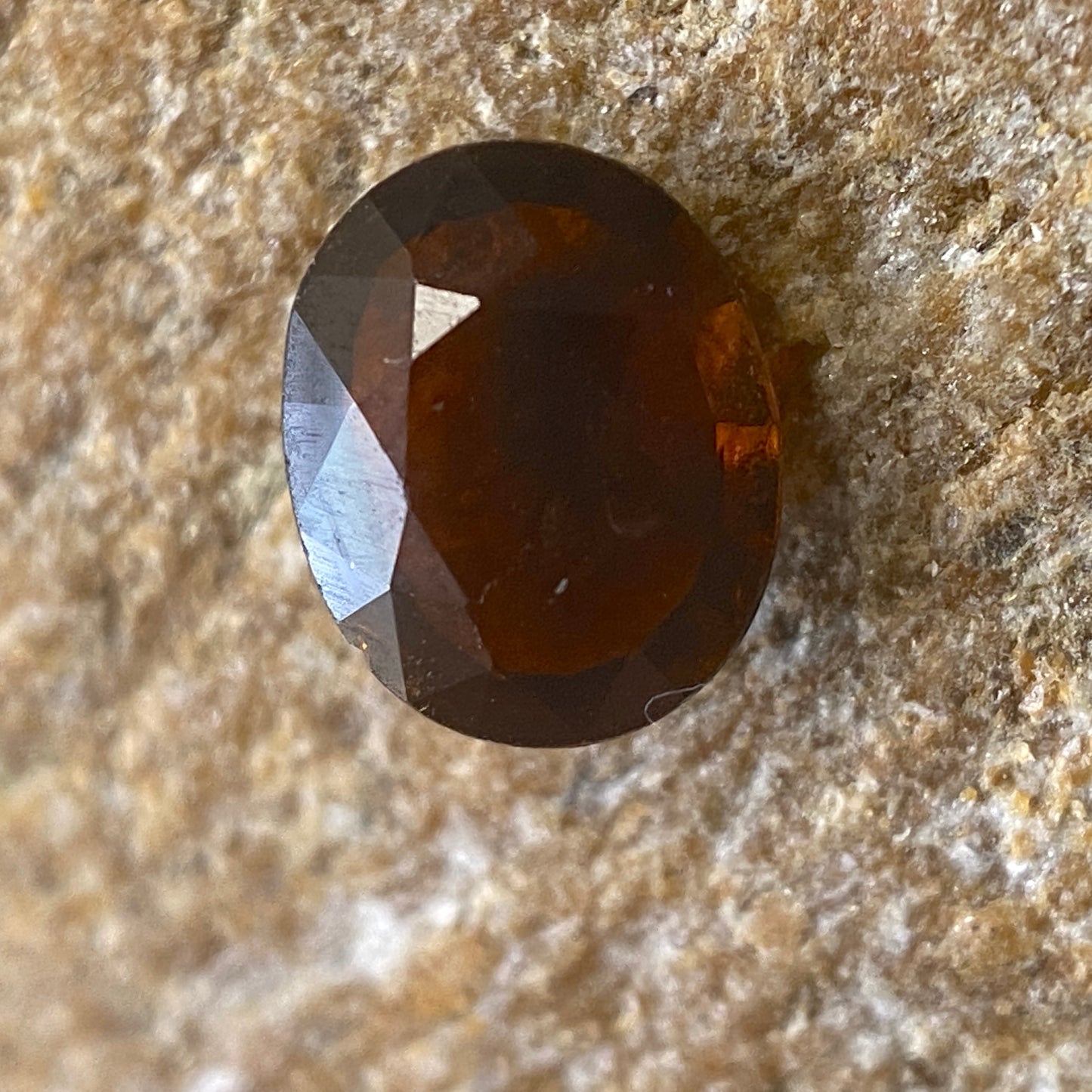 ORANGE  RARE TOURMALINE NATURAL GEMSTONE : JAGODA MINE, MKUSHI, ZAMBIA. 0.47Ct MFG4985
