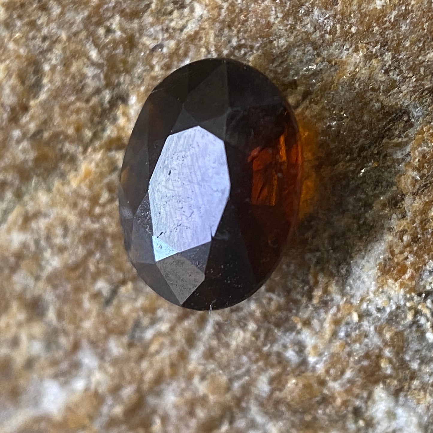 ORANGE  RARE TOURMALINE NATURAL GEMSTONE : JAGODA MINE, MKUSHI, ZAMBIA. 0.47Ct MFG4985