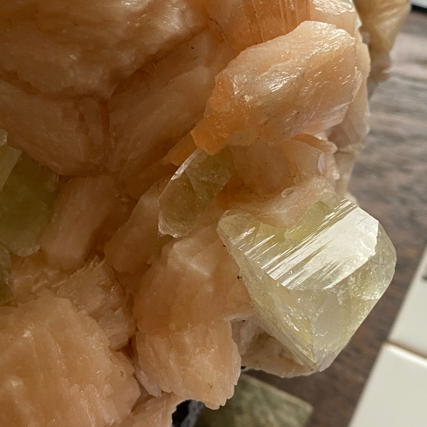 APOPHYLLITE WITH STILBITE - JALGAON, NASHIK, INDIA - MASSIVE   13kg+MF4146