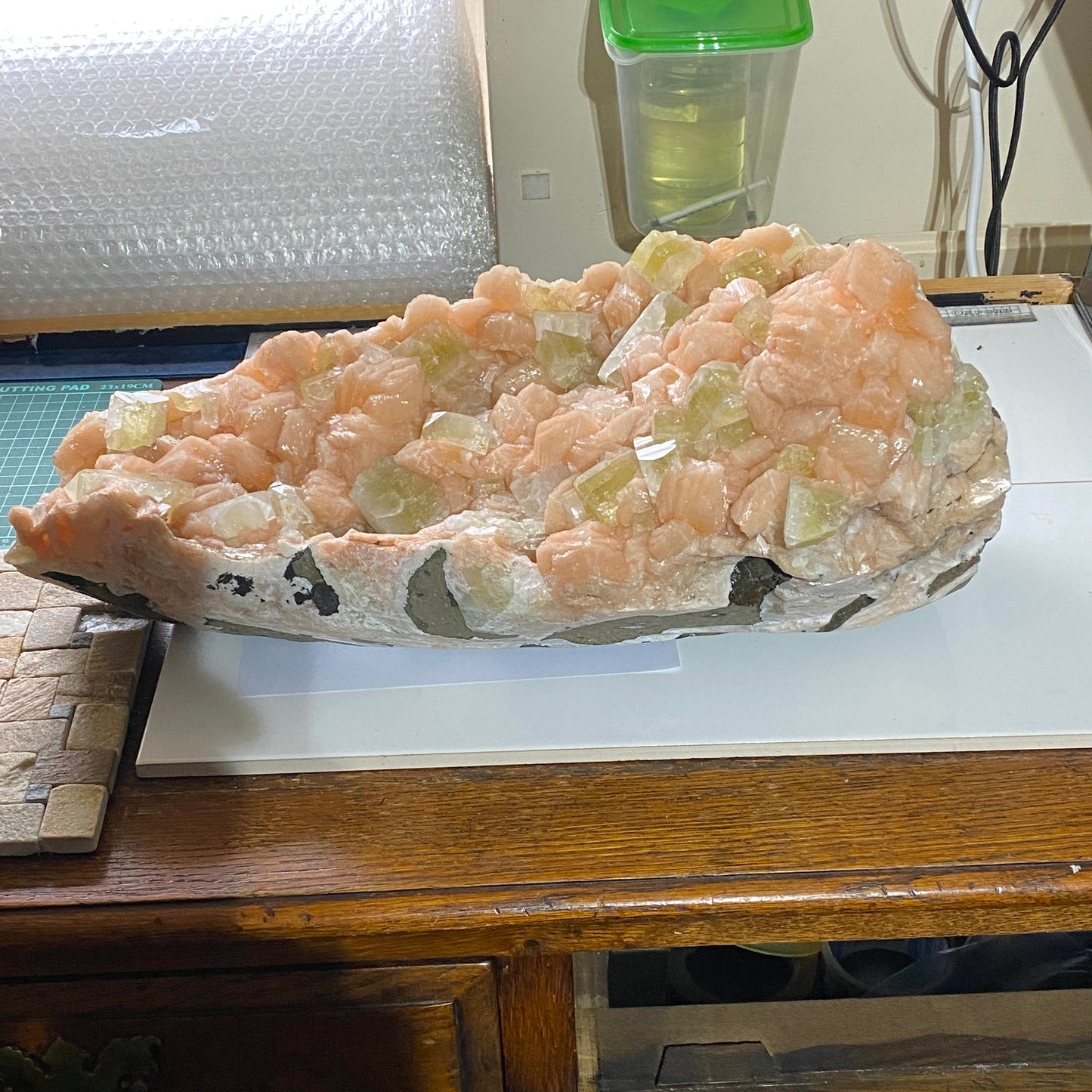 APOPHYLLITE WITH STILBITE - JALGAON, NASHIK, INDIA - MASSIVE   13kg+MF4146