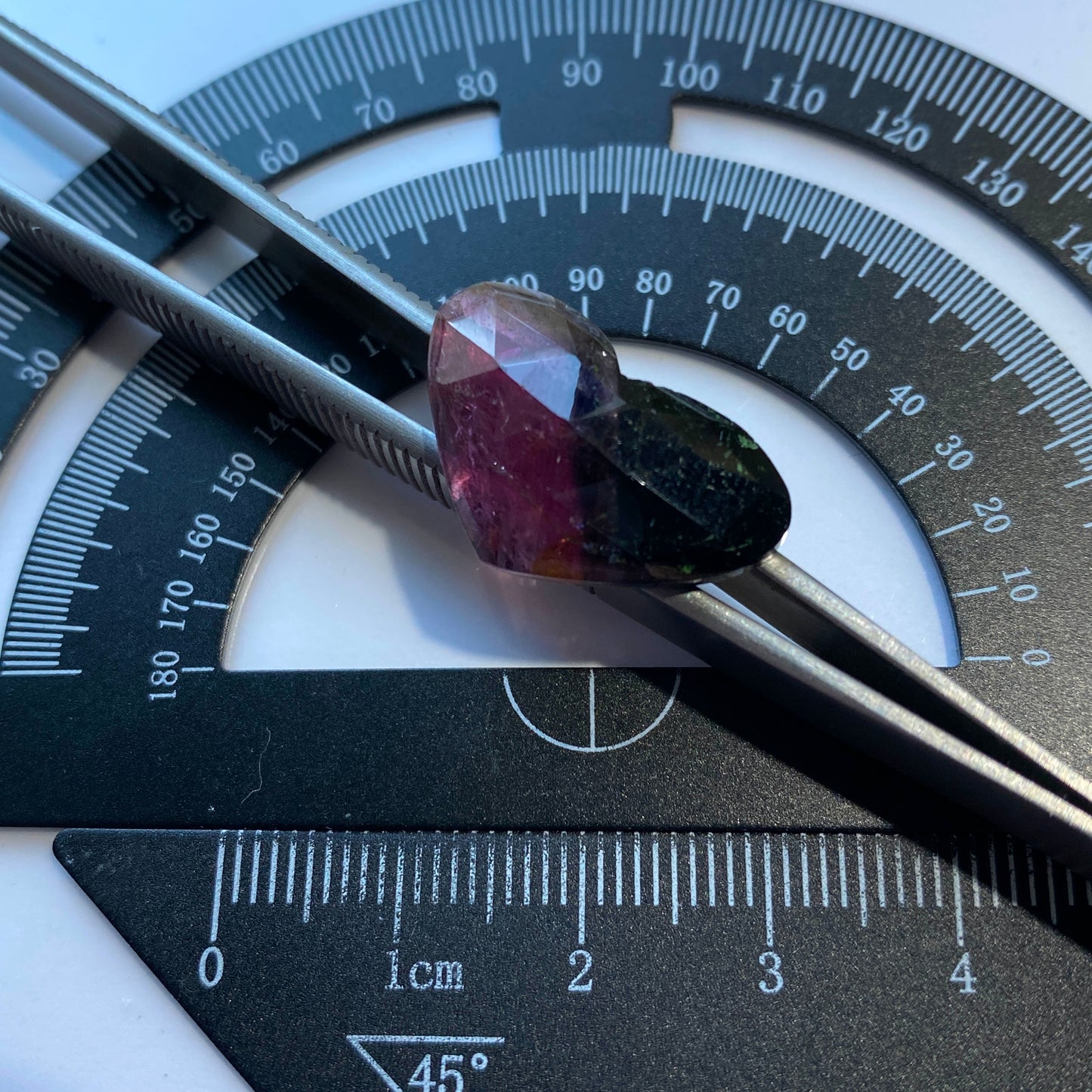 TOURMALINE NATURAL BI-COLOUR GEMSTONE - PAPROK, AFGHANISTAN LARGE 11.22Ct MFG5411