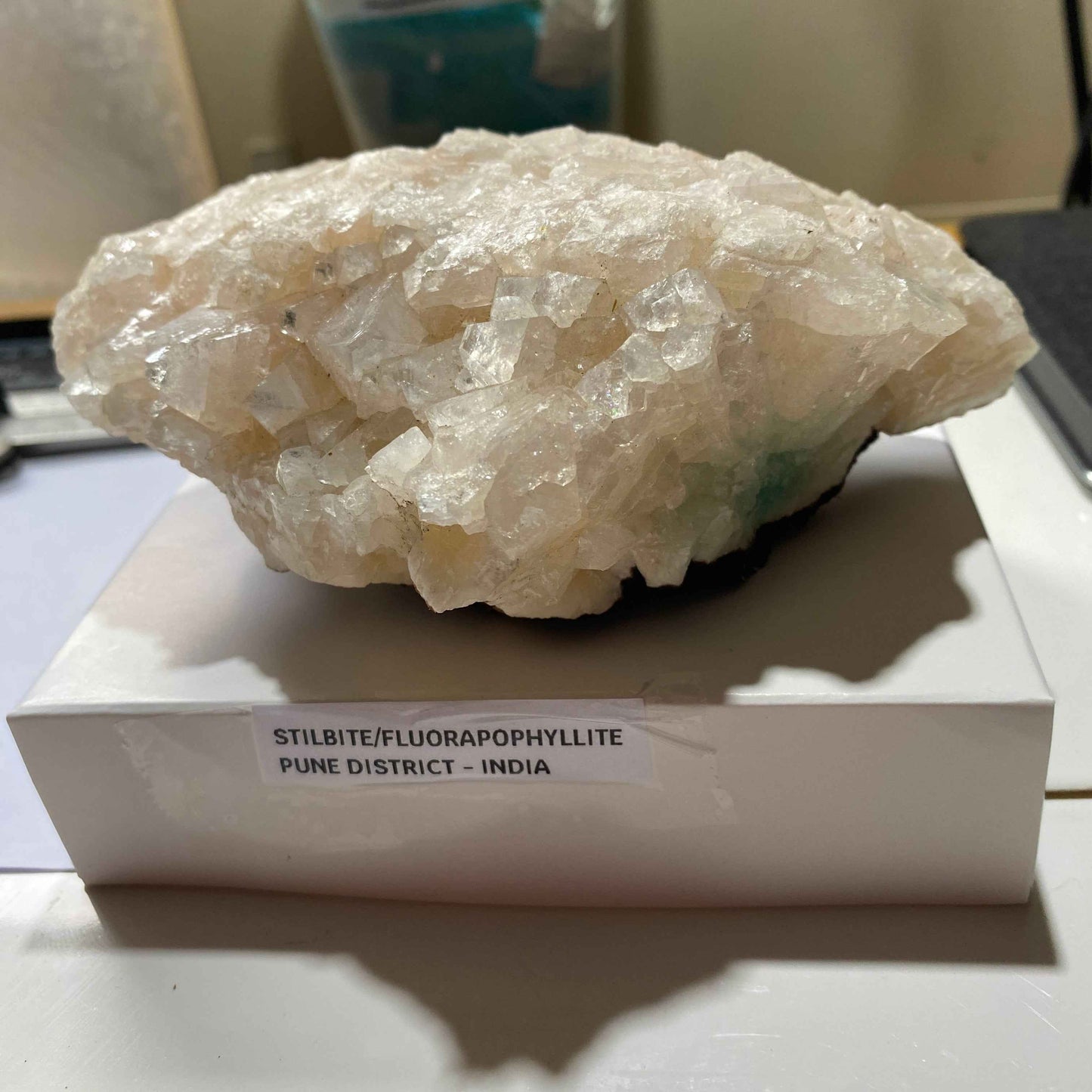 STILBITE WITH FLUORAPOPHYLLITE : PUNE, MAHARASHTRA, INDIA 624g. MF5069