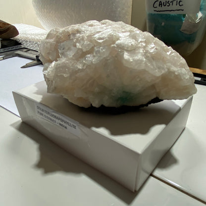 STILBITE WITH FLUORAPOPHYLLITE : PUNE, MAHARASHTRA, INDIA 624g. MF5069
