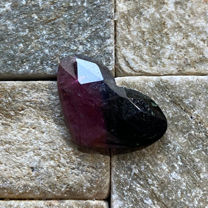 TOURMALINE NATURAL BI-COLOUR GEMSTONE - PAPROK, AFGHANISTAN LARGE 11.22Ct MFG5411