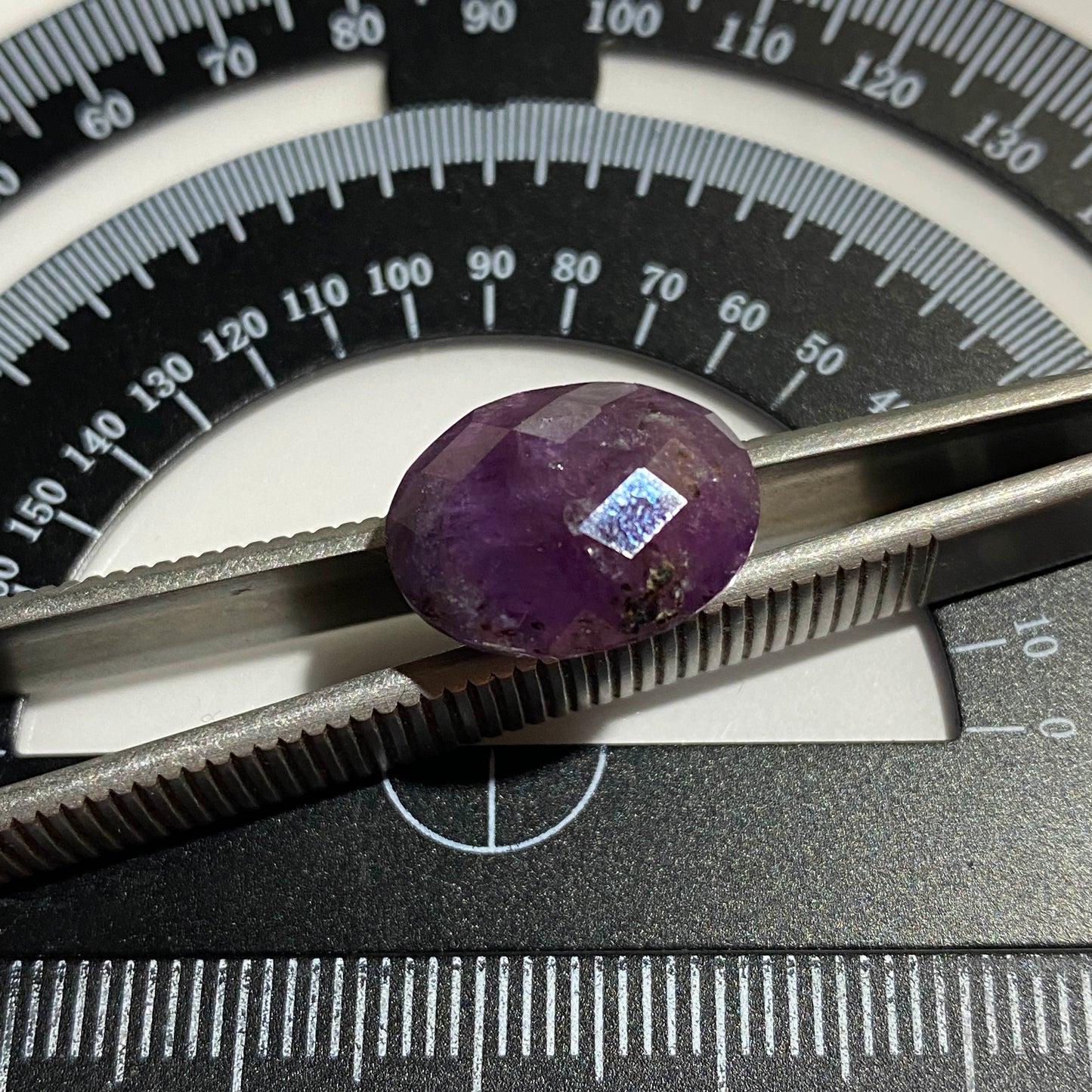 SAPPHIRE CORUNDUM LARGE NATURAL GEMSTONE - 11.88Ct. MFG5405