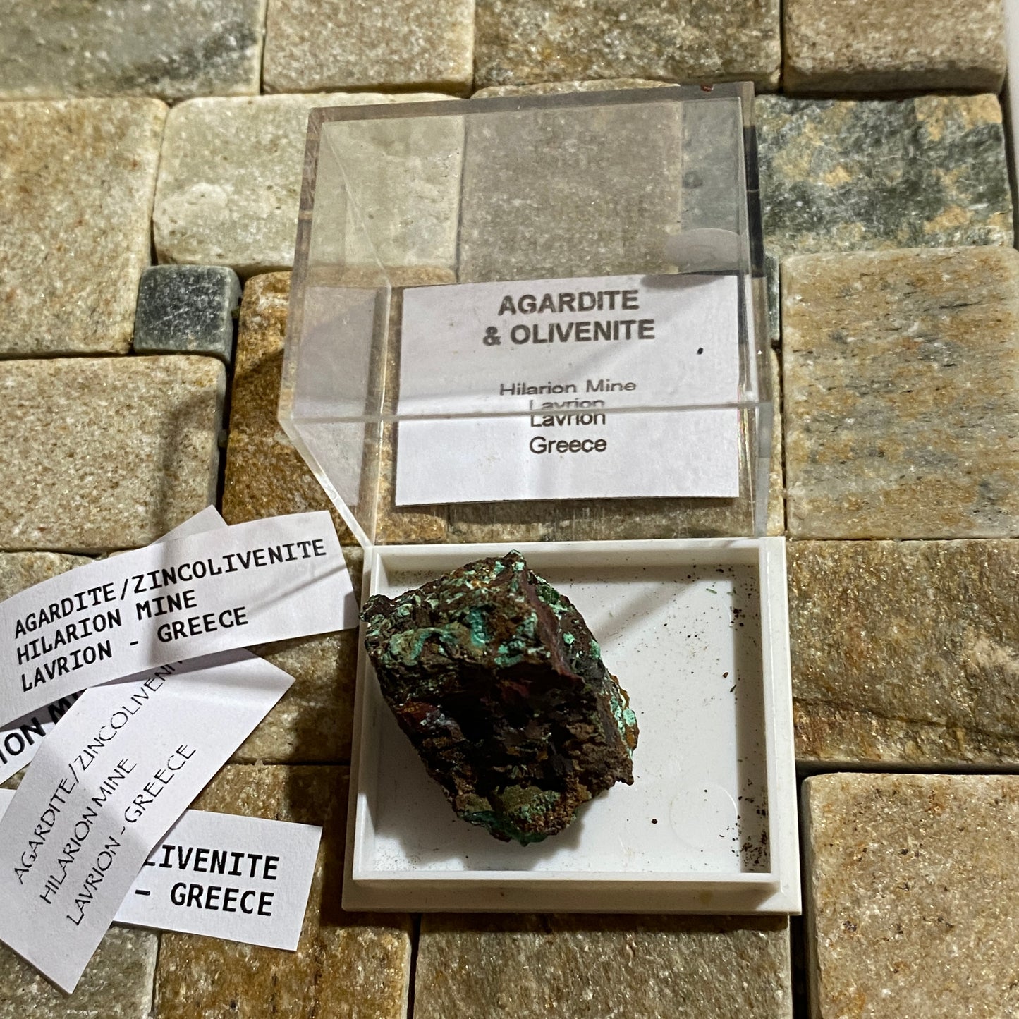 AGARDITE/ZINCOLIVENITE : HILARION MINE, LAVRION, GREECE. 12g. MF5075