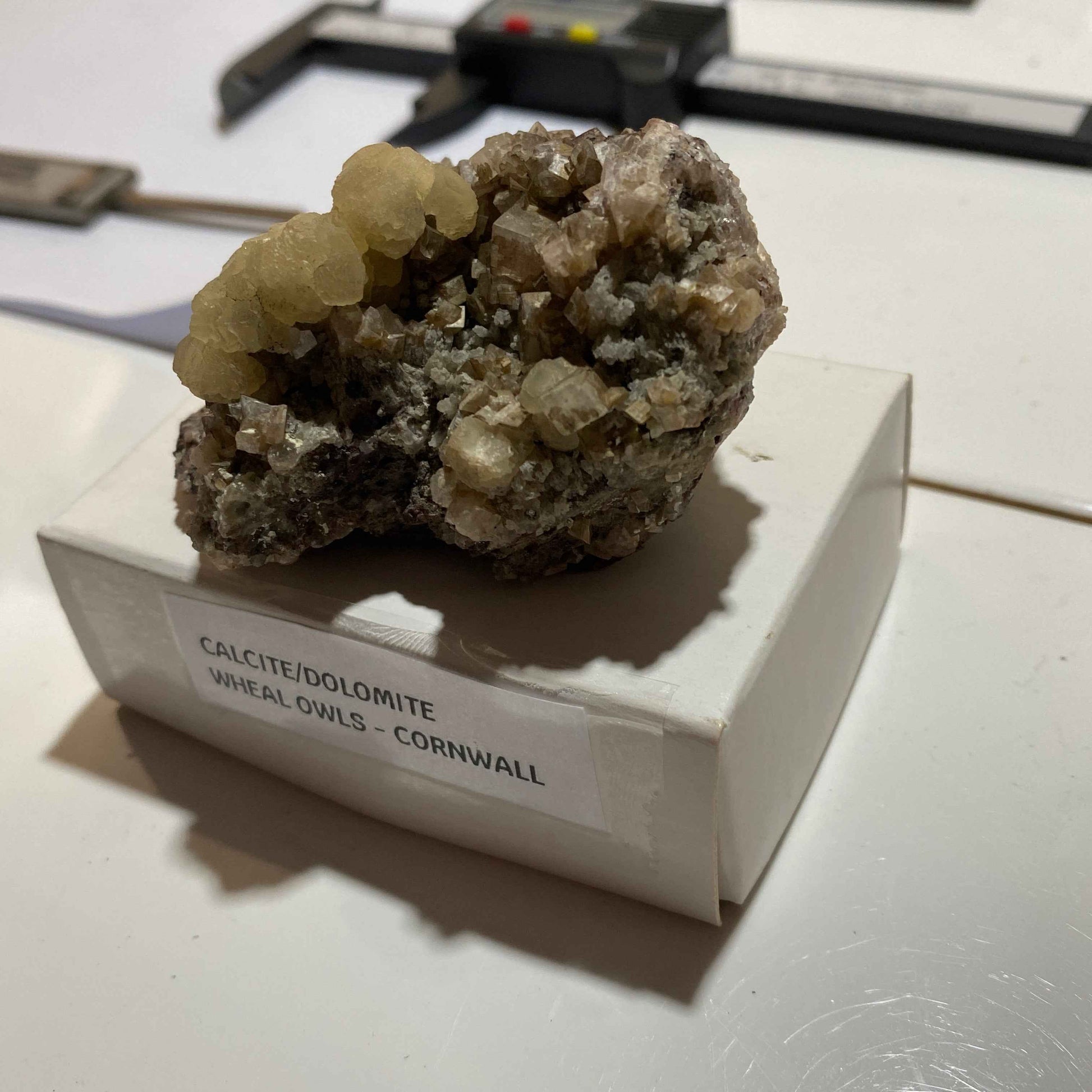 CALCITE/DOLOMITE : WHEAL OWLES, BOTALLACK, ST JUST, CORNWALL  97g. MF5076