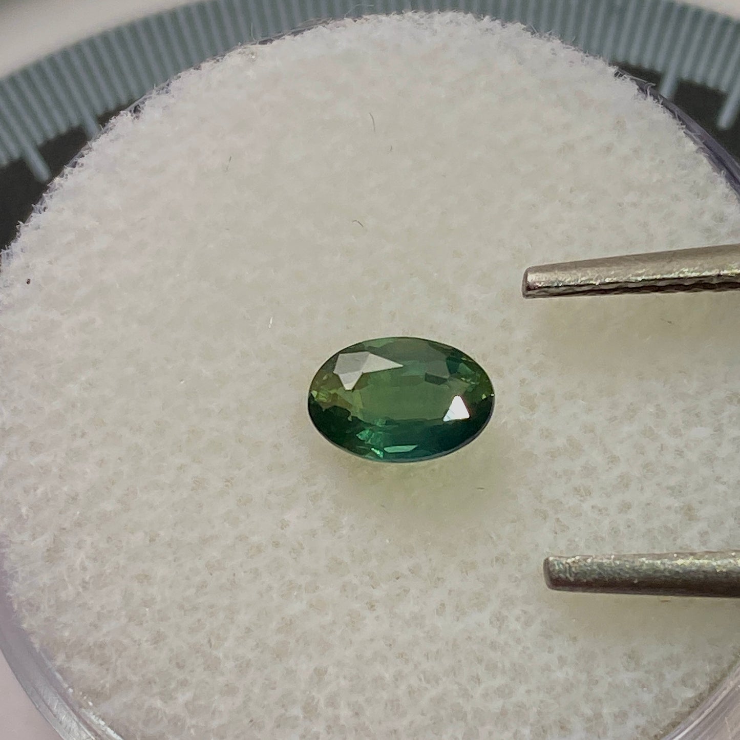 APATITE EXQUISITE NATURAL GEMSTONE - MIDELT, DRAA-TAFILALET, MOROCCO 0.70Ct MFG5240