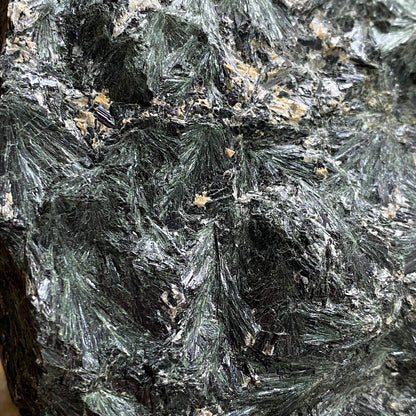 ACTINOLITE - SELASVANN, VEGARSHEI, AGDER, NORWAY  SUBSTANTIAL 1343g. MF4153