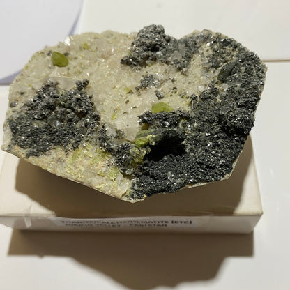 TITANITE [SPHENE] WITH CALCITE ETC : TORMIQ VALLEY, PAKISTAN  253g MF5079