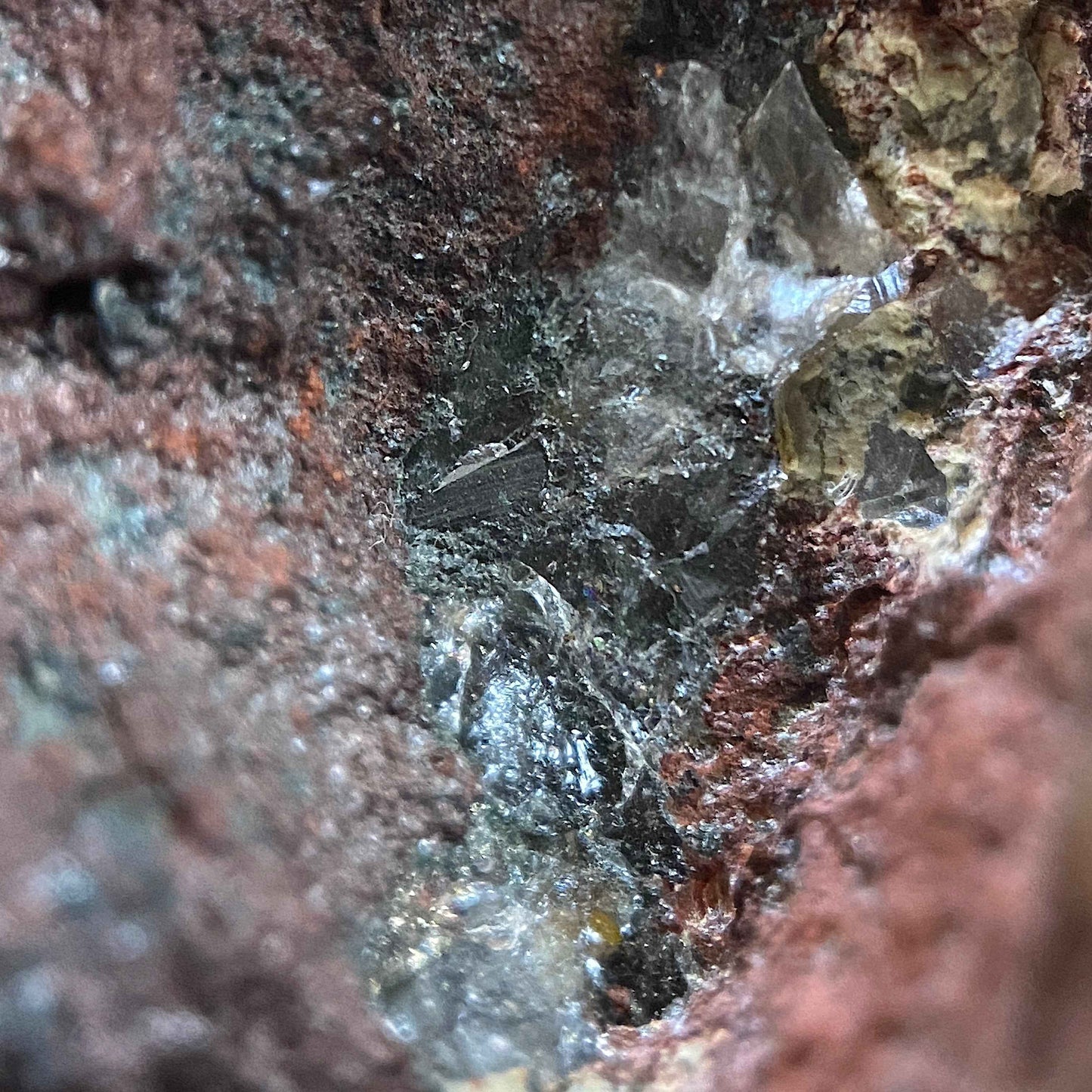 CASSITERITE/CHALCOPYRITE/FLUORITE : LEVANT MINE, ST JUST, CORNWALL. 164g MF5080