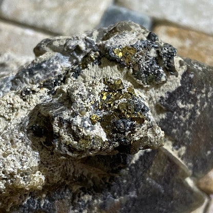 SIDERITE WITH TENNANTITE ETC - JUCANI MINE, HUANCAVALICA, PERU  109g MF4156