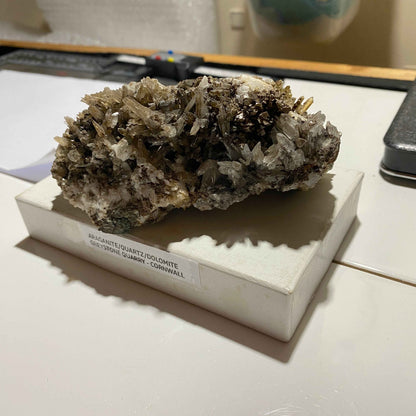 ARAGONITE/QUARTZ/DOLOMITE : GREYSTONE QUARRY, LEZANT, CORNWALL. 415g. MF5082