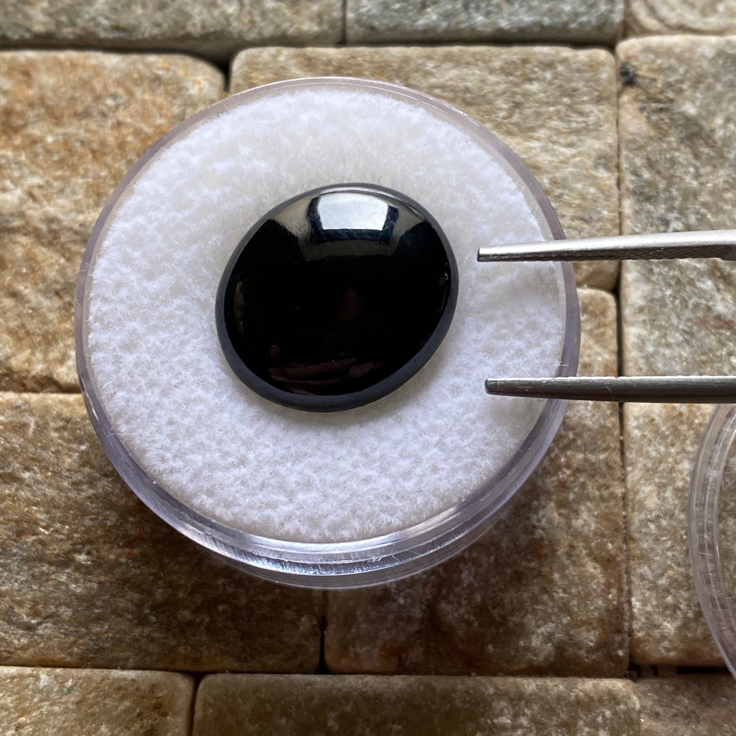 BLACK ONYX QUARTZ NATURAL GEMSTONE - CORONEL MURTA, MINAS GERAIS, BRAZIL 17.60Ct MFG5404