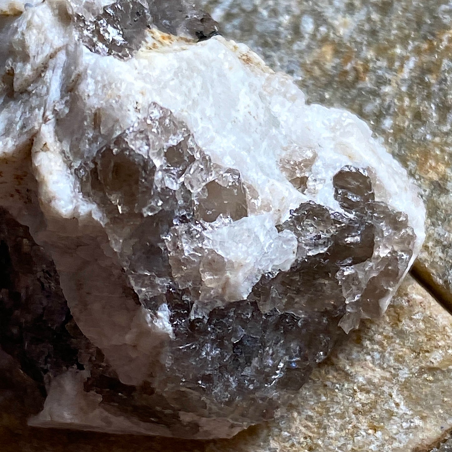 BERYL/SPODUMENE ;, HETTINGER COUNTY, NORTH DAKOTA, U.S.A.