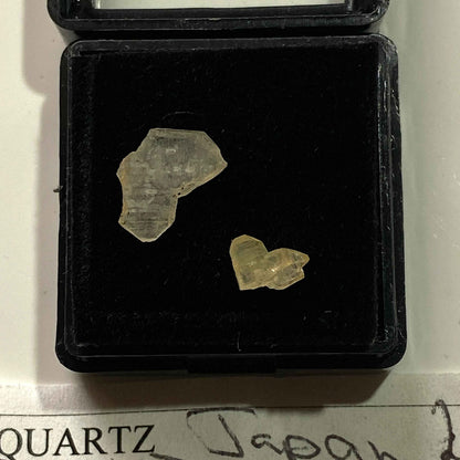 "JAPAN LAW" QUARTZ CRYSTALS : SAN PEDRO MINE, ALBUQUERQUE, NEW MEXICO U.S.A. MF5083