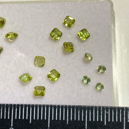 PERIDOT NATURAL GEMSTONES - KAGHAN VALLEY, MANSHERA, PAKISTAN 3.02Ct MFG4810