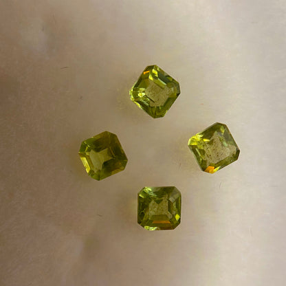 PERIDOT NATURAL GEMSTONES - KAGHAN VALLEY, MANSHERA, PAKISTAN 3.02Ct MFG4810
