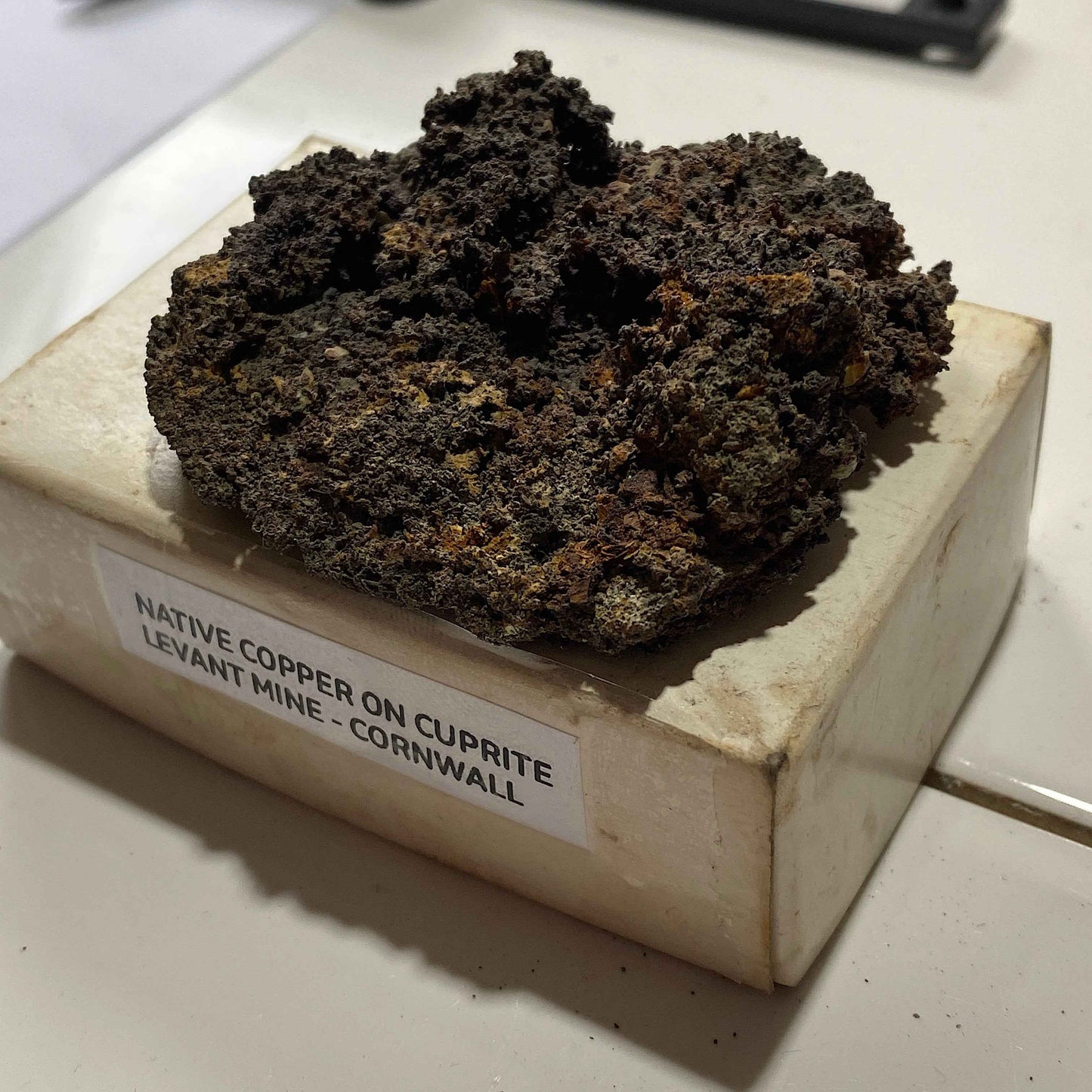 NATIVE COPPER ON CUPRITTE : LEVANT MINE, ST JUST, CORNWALL,  79g. MF5090