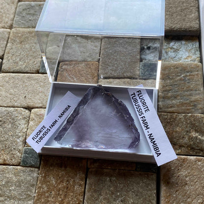 TRANSPARENT FLUORITE : TUBUSSIS FARM, DAURES AREA, ERONGO, NAMIBIA  18g. MF5091