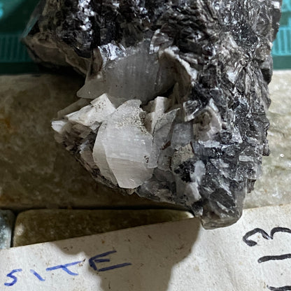 CERUSSITE FROM 3MMM MINE, BROKEN HILL, AUSTRALIA 82g MF1420