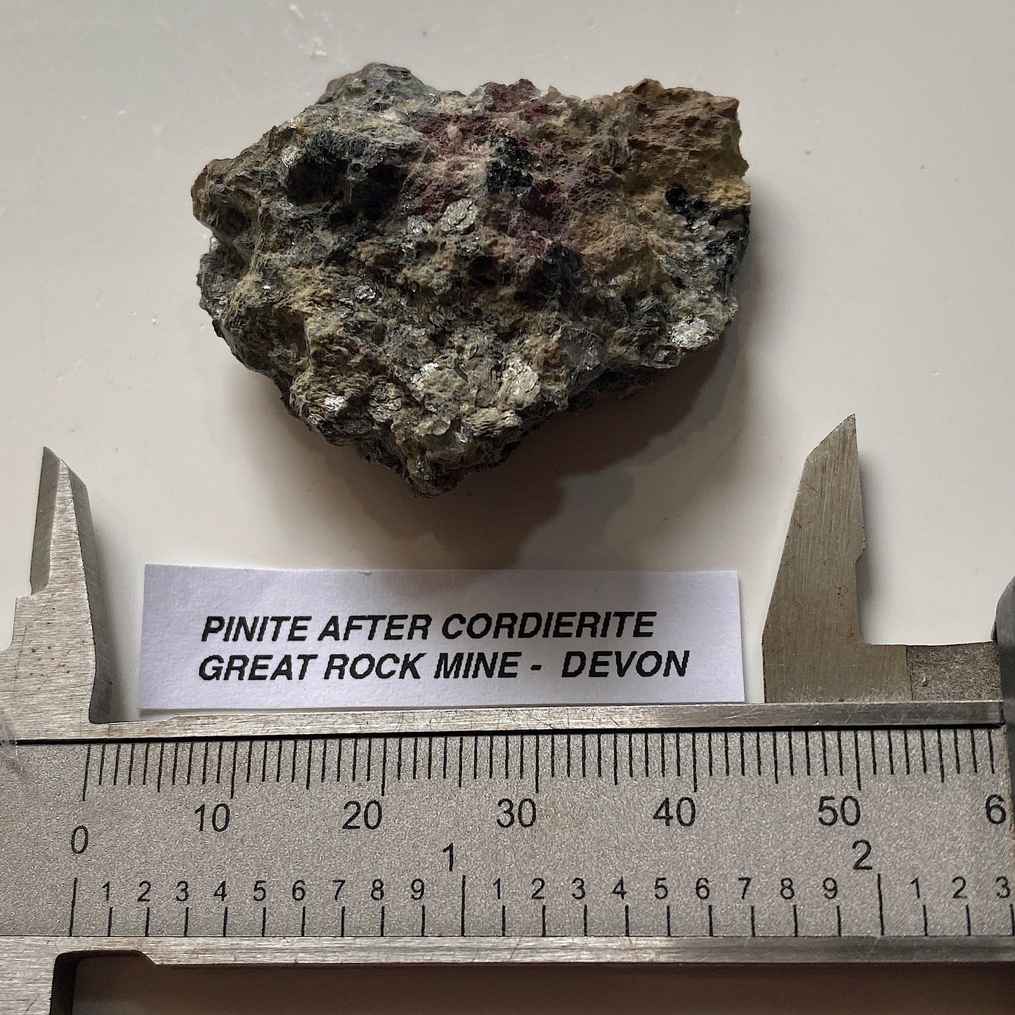 PINITE AFTER CORDIERITE : GREAT ROCK MINE, HENNOCK, TEIGNBRIDGE, DEVON  23g MF5093