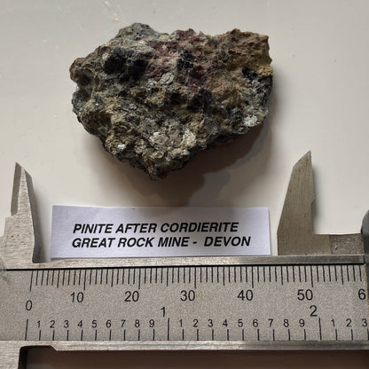 PINITE AFTER CORDIERITE : GREAT ROCK MINE, HENNOCK, TEIGNBRIDGE, DEVON  23g MF5093