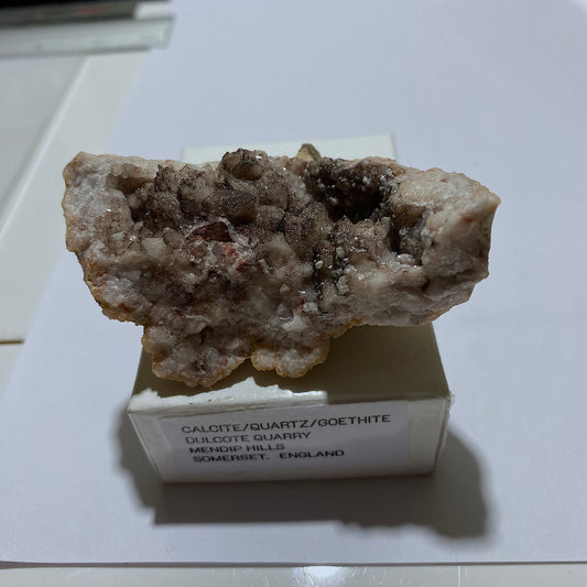 CALCITE/QUARTZ/GOETHITE ETC FROM DULCOTE QUARRY, ENGLAND 72g MF1427