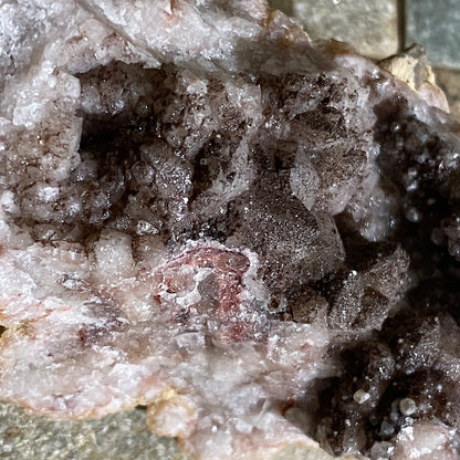 CALCITE/QUARTZ/GOETHITE ETC FROM DULCOTE QUARRY, ENGLAND 72g MF1427