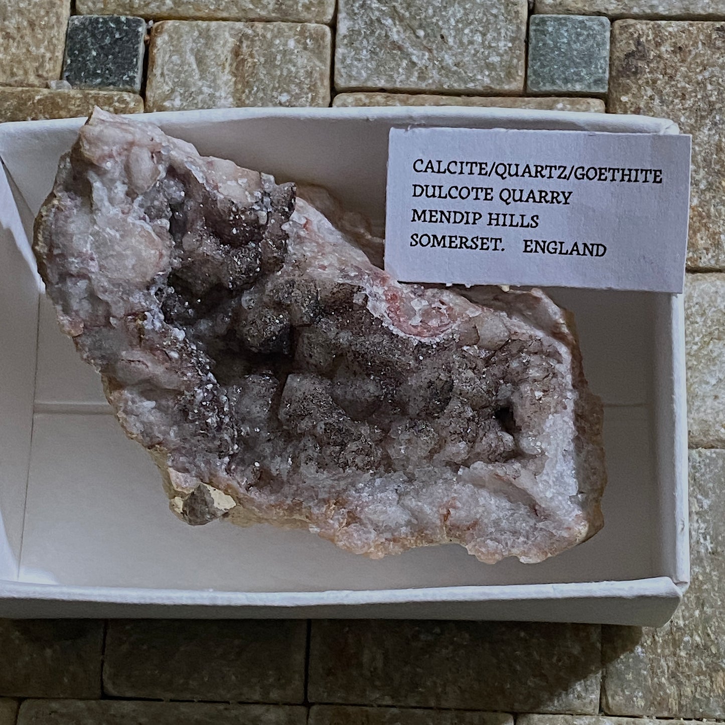 CALCITE/QUARTZ/GOETHITE ETC FROM DULCOTE QUARRY, ENGLAND 72g MF1427