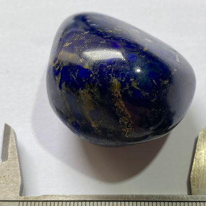 LAPIS LAZULI: LADJUAR MEDAM, BADAKHSHAN, AFGHANISTAN. 72g  MF5094