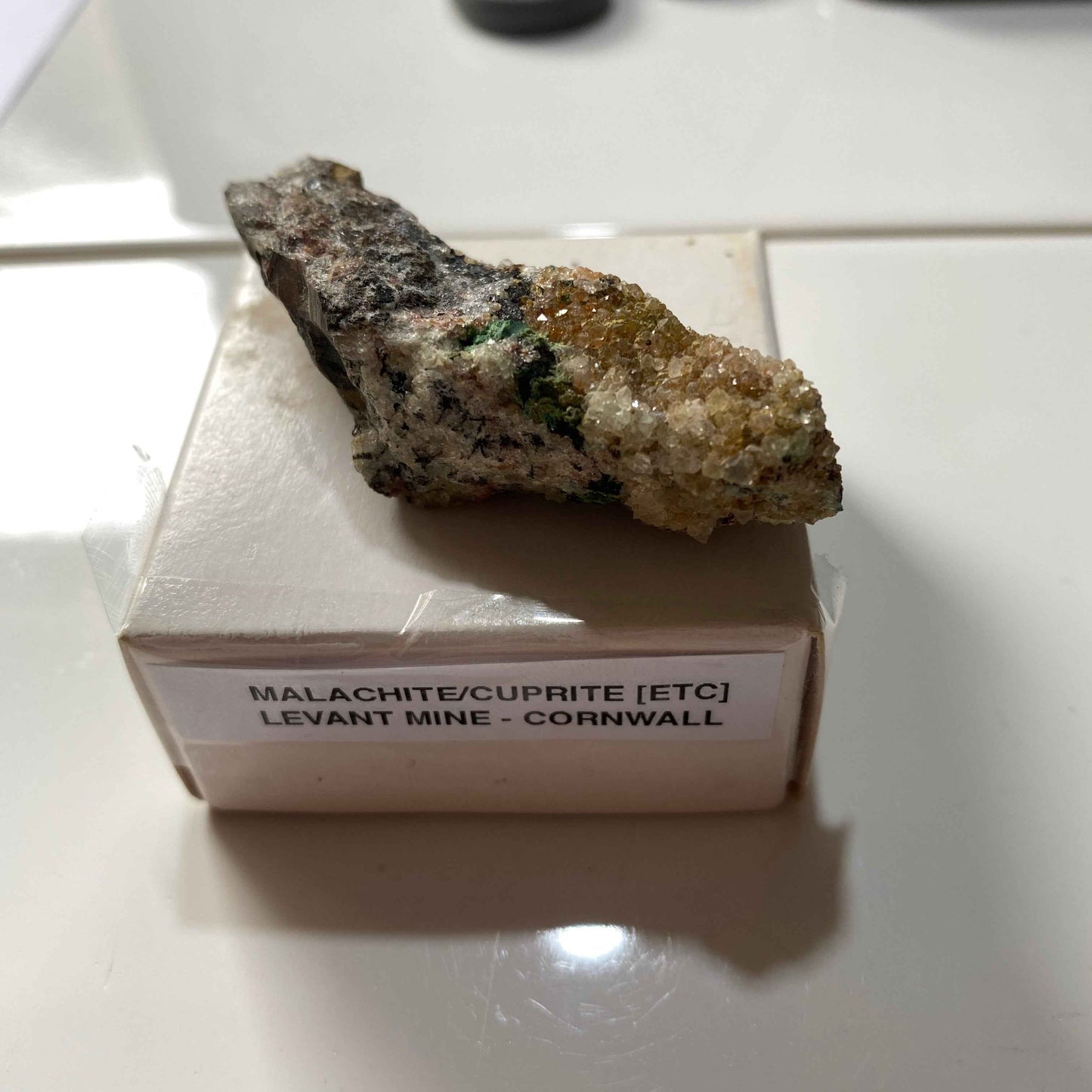 MALACHITE/CUPRITE ETC FROM LEVANT MINE, ST JUST, CORNWALL. 29g. MF5097