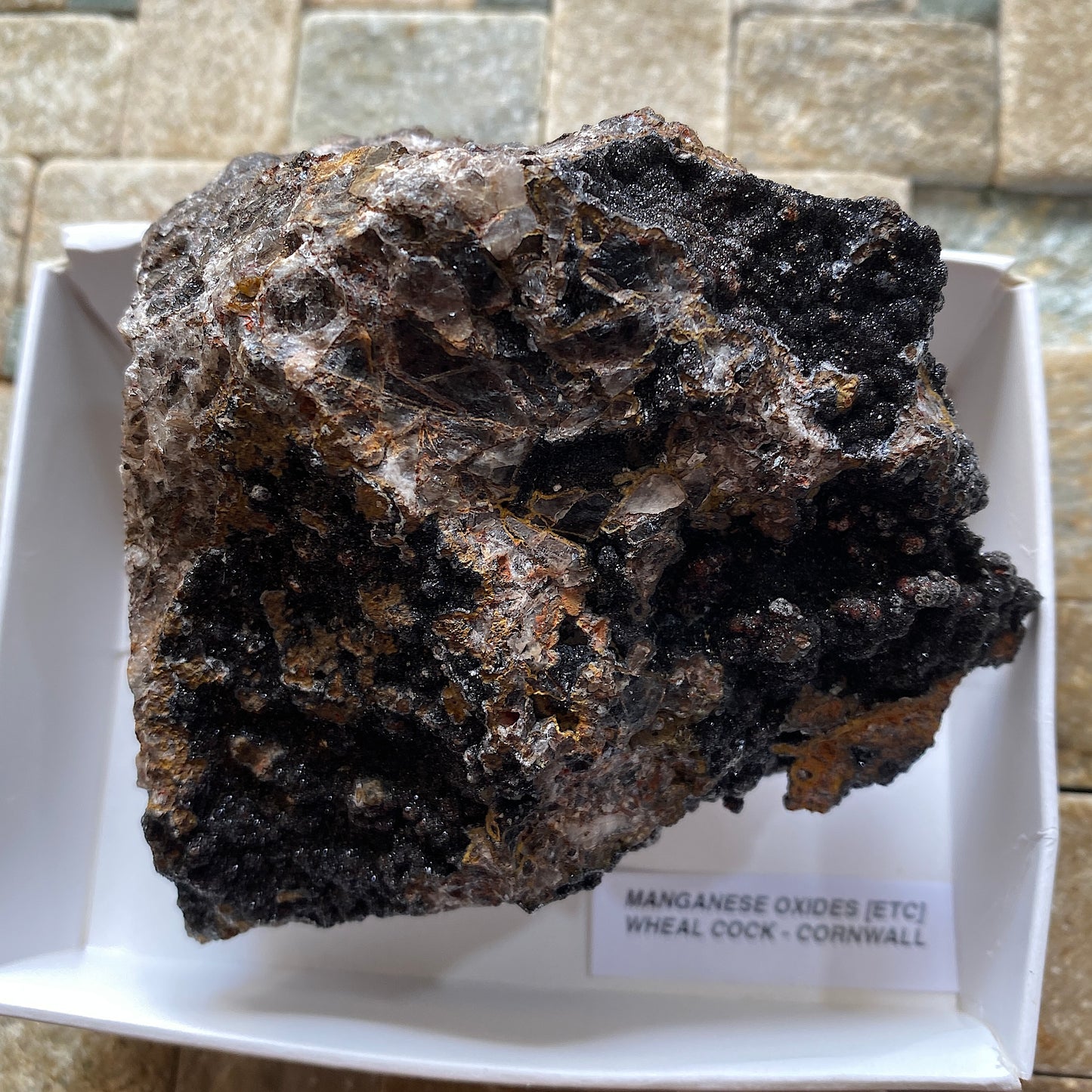 RHODOCHROSITE/MANGANESE OXIDES [ETC] : WHEAL COCK, BOTALLACK, ST JUST, CORNWALL 383g MF5099