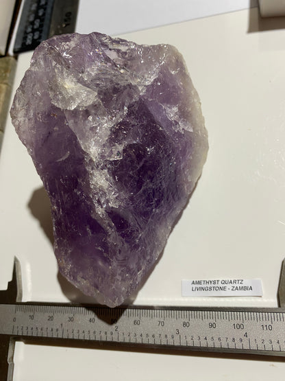 AMETHYST QUARTZ : LIVINGSTONE, SOUTHERN PROVINCE, ZAMBIA. 407g MF5101