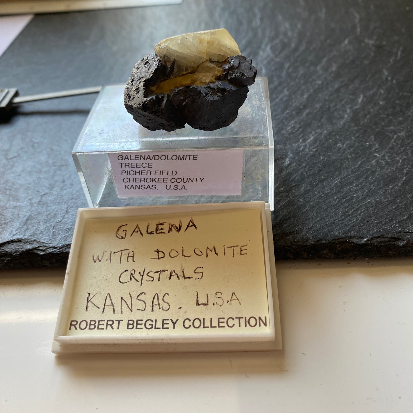 GALENA WITH DOLOMITE FROM TREECE, CHEROKEE COUNTY, KANSAS, U.S.A. 60g MF1924