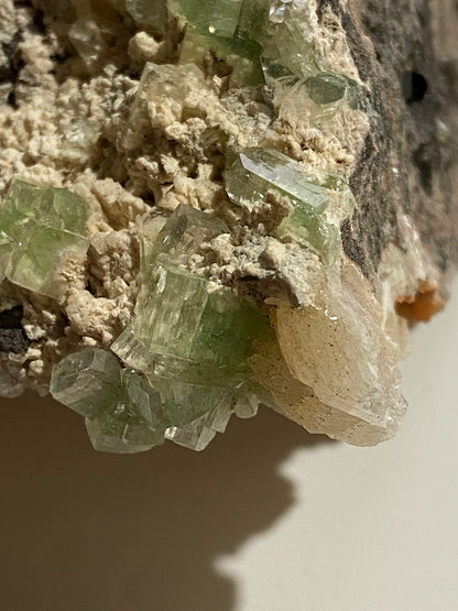 APOPHYLLITE WITH STILBITE : AURANGABAD, MAHARASHTRA, INDIA. 442g. MF5103