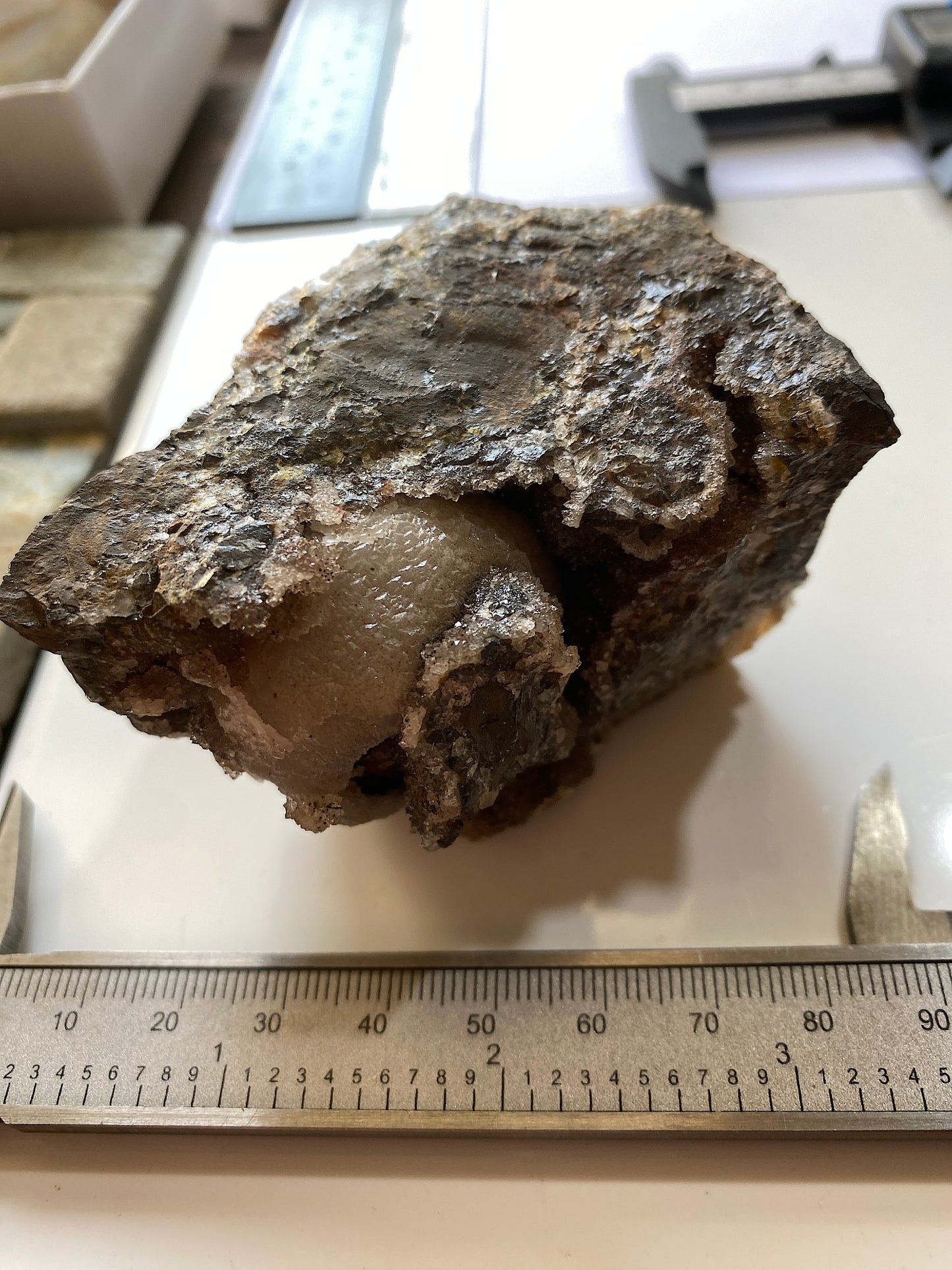 CALCITE [ETC] : WHEAL EDWARD, BOTALLACK, ST JUST, CORNWALL  252g. MF5106