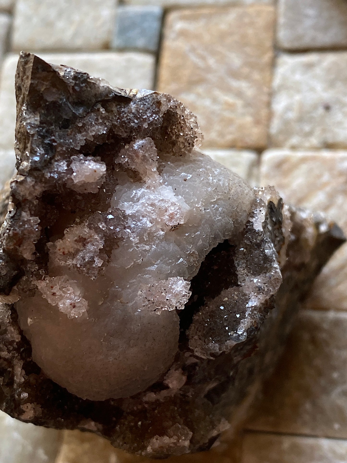 CALCITE [ETC] : WHEAL EDWARD, BOTALLACK, ST JUST, CORNWALL  252g. MF5106