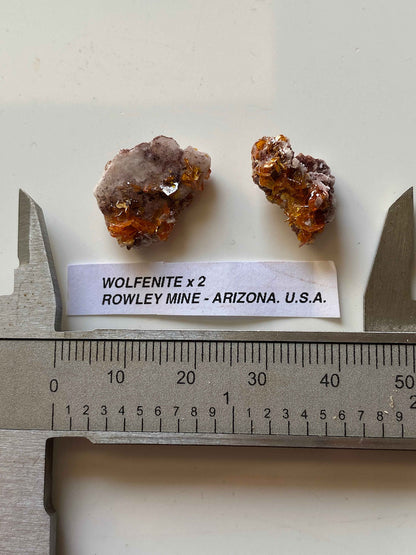WULFENITE x 2 : ROWLEY MINE, ARIZONA, U.S.A.  3g [total]. MF5107