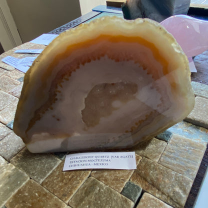 CHALCEDONY QUARTZ [VAT AGATE] - ESTACION MOCTEZUMA, CHIHUAHUA, MEXICO 622g MF4496