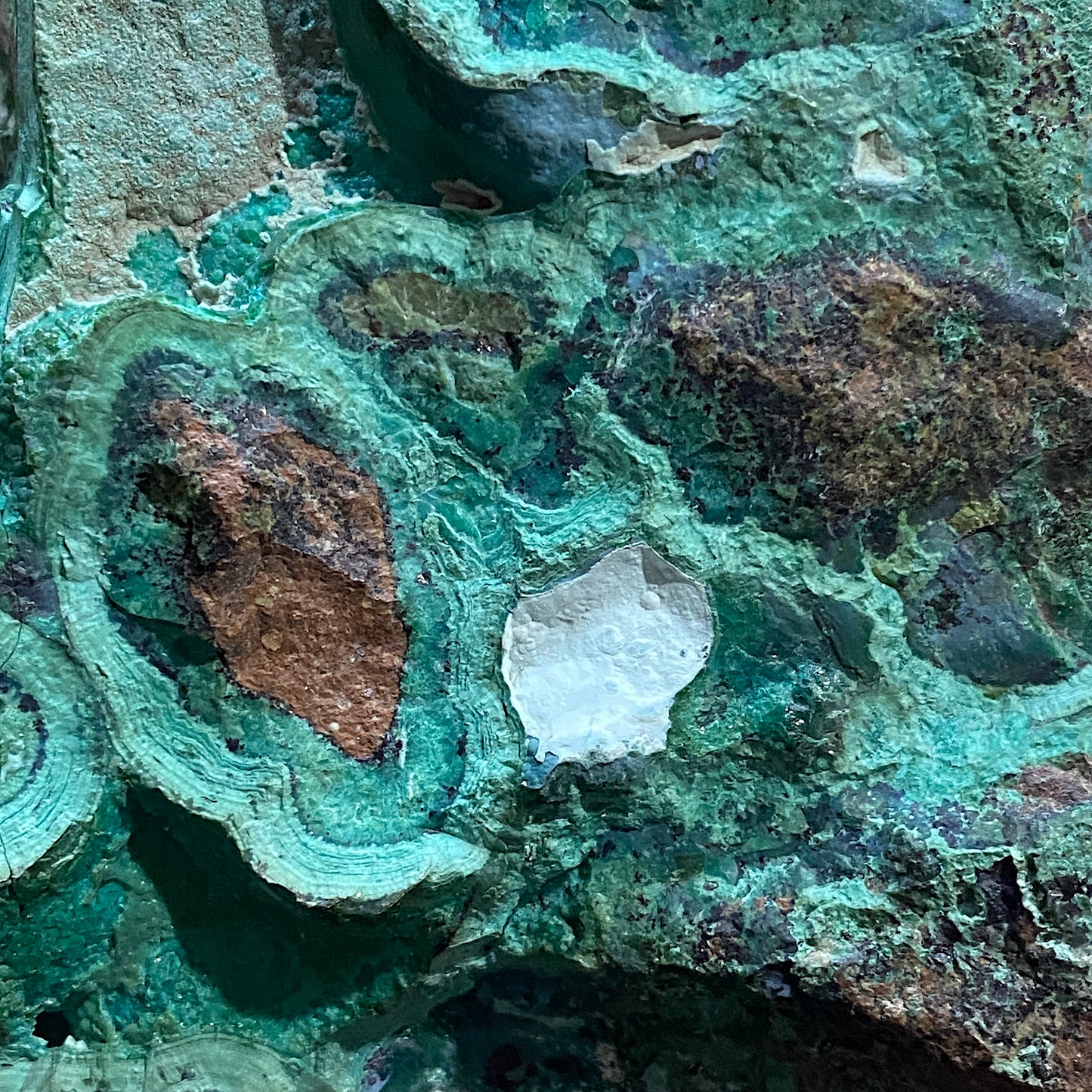 MALACHITE/CHRYSOCOLLA [ETC] - KASOMPE, CHINGOLA, COPPER BELT, ZAMBIA 2069g MF4498