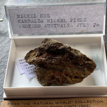 NICKEL ORE SPECIMEN, KAMBALDA NICKEL FIELD, AUSTRALIA 60g MF1932