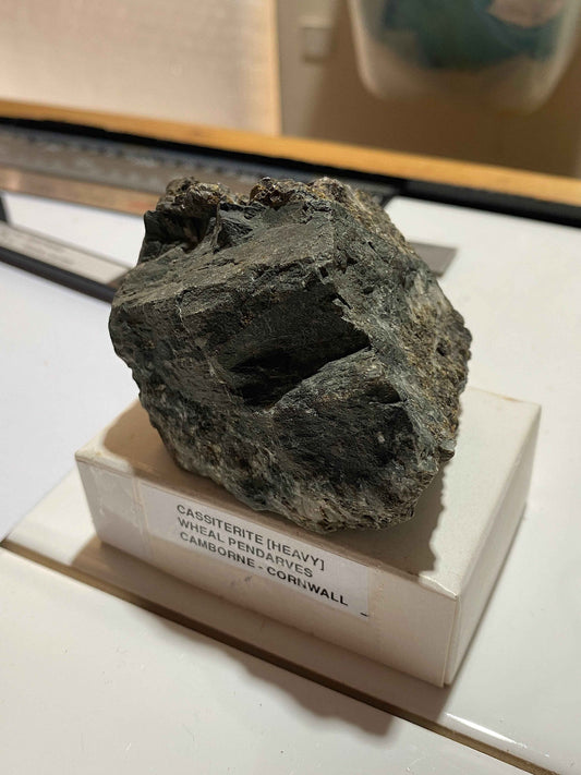 DENSE CASSITERITE TIN ORE : WHEAL PENDARVES, KILLIVOSE, CAMBORNE CORNWALL 420g MF5115