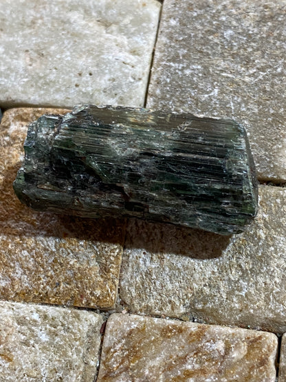 VERDILITE TOURMALINE CRYSTAL : PEDERNEIRA MINE, MINAS GERAIS, BRAZIL. §0g mf5116